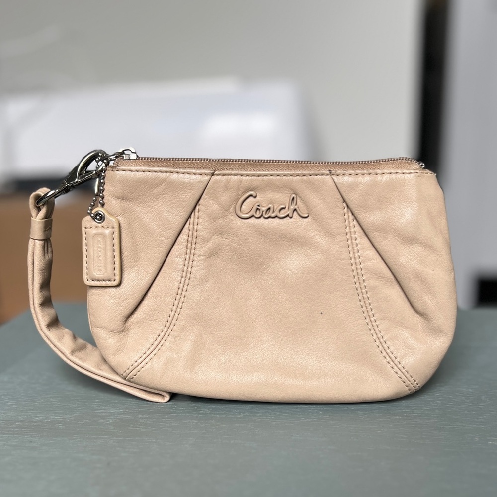 Coach Wrislet Beige